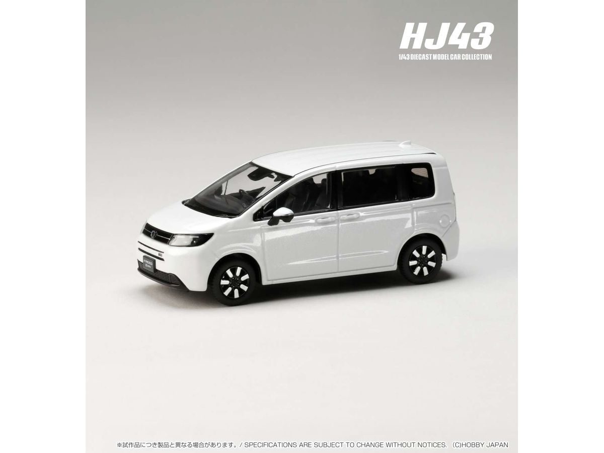 Honda Freed Platinum White Pearl